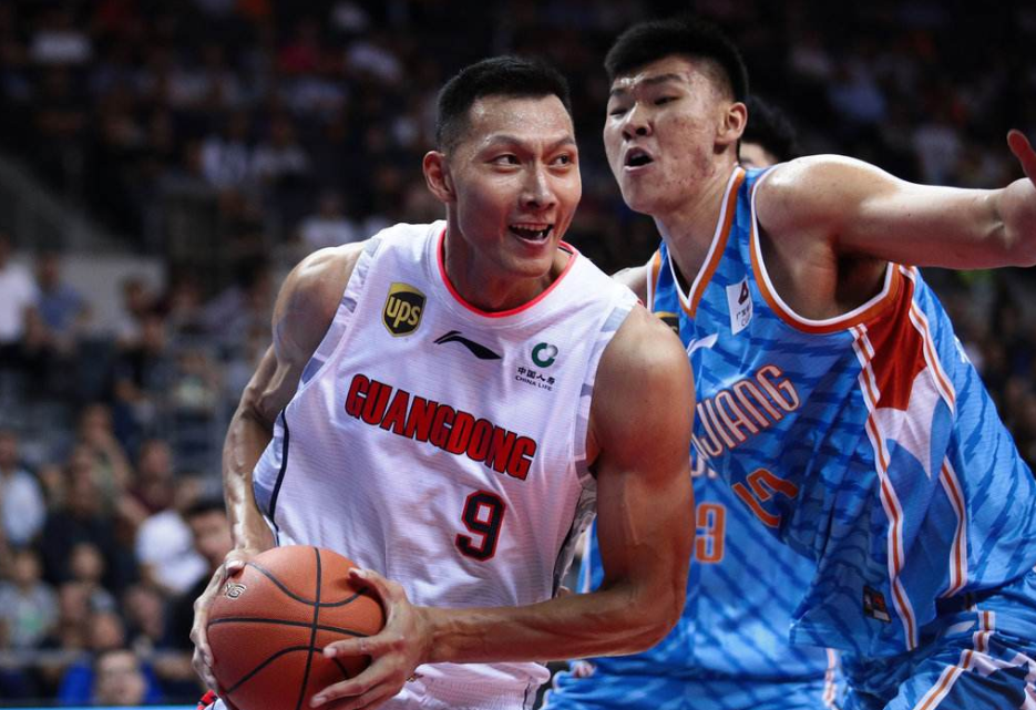 爱游戏网站入口关于广东宏远迎NBA常规赛关键赛；集结日内部沟通；态度坚定；临场指挥获称赞的信息